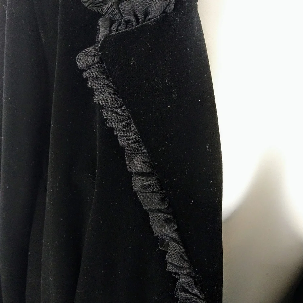 Xscape by Joanna Chen two piece special occasion black velour Jacket and Skirt